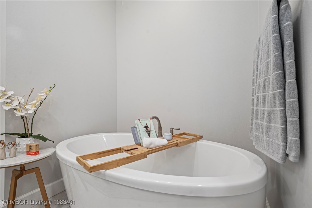 property viewer photo 19