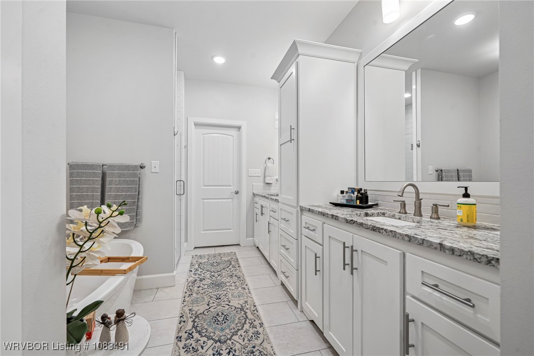 property viewer photo 24