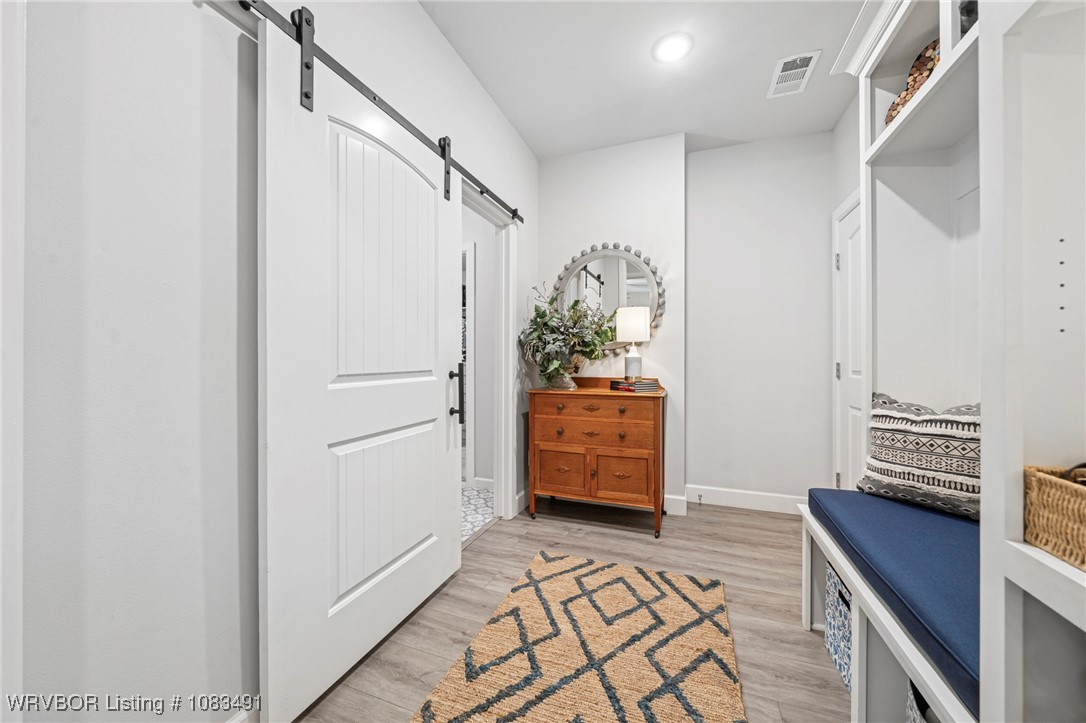 property viewer photo 31