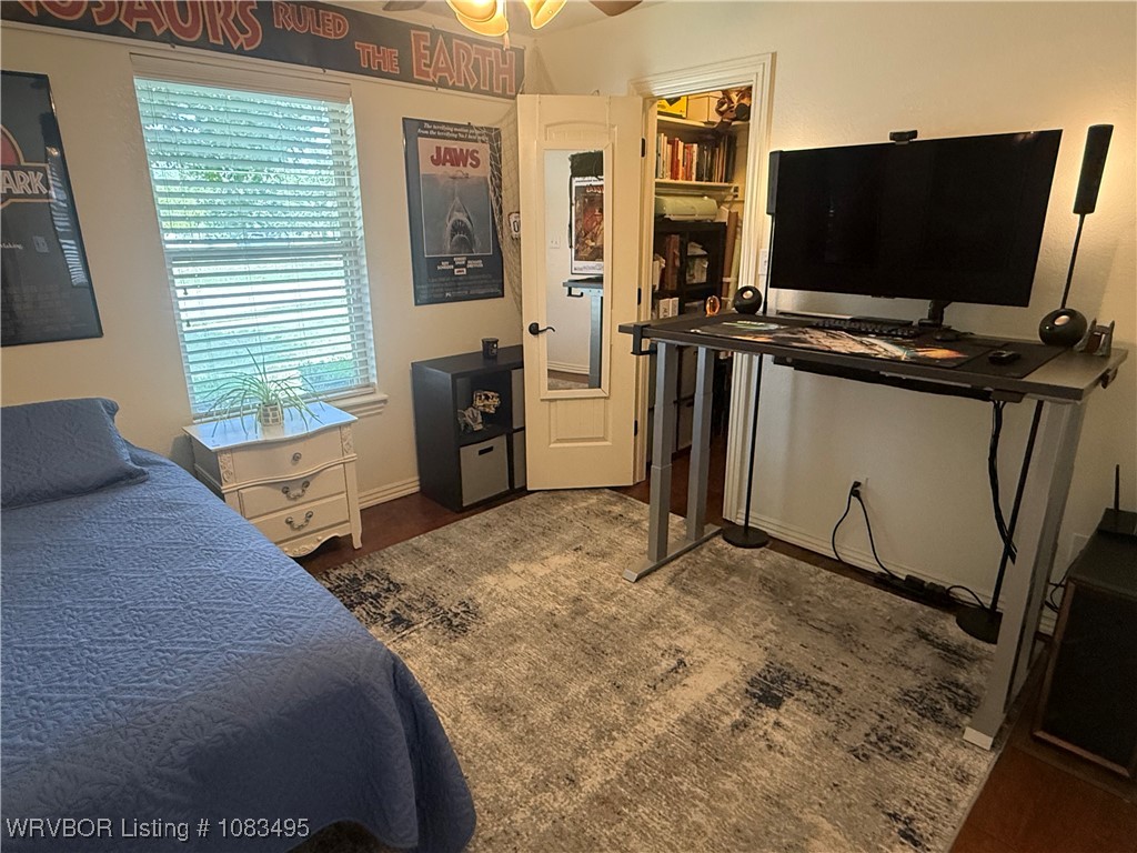 property viewer photo 27