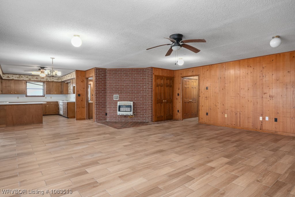 property viewer photo 3