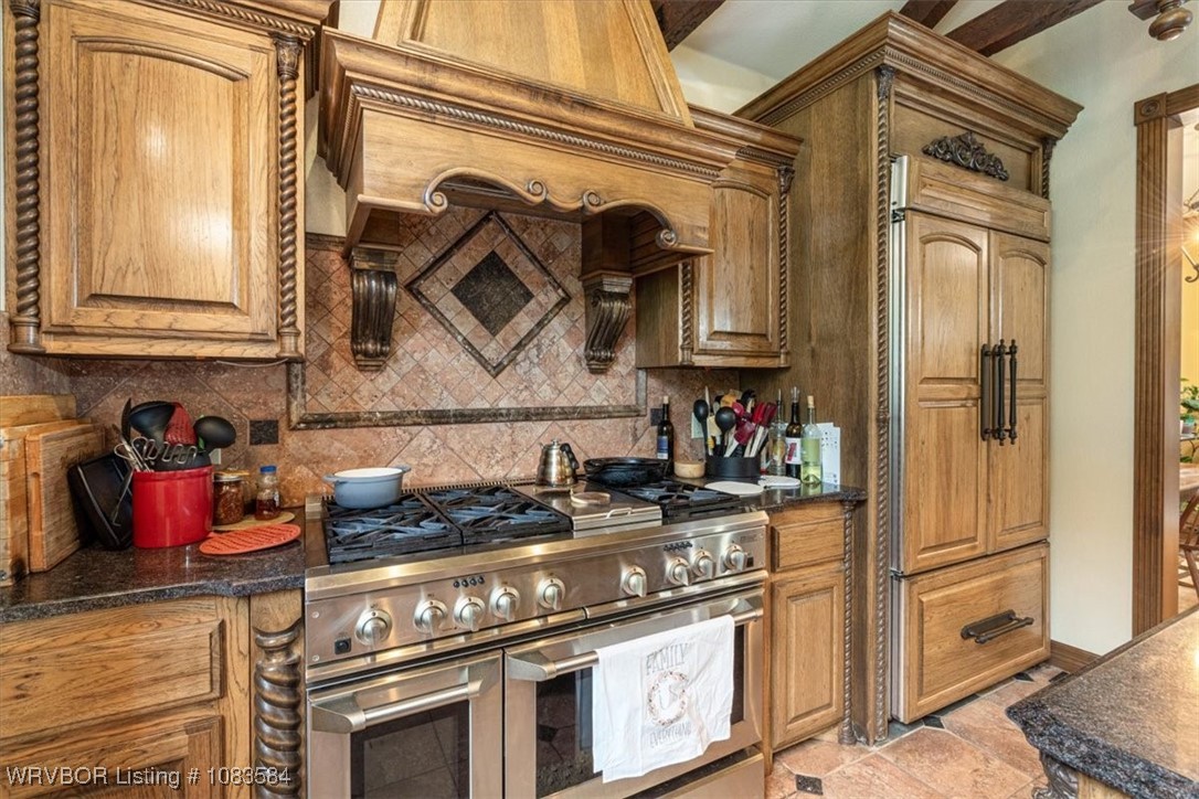 main property photo 7