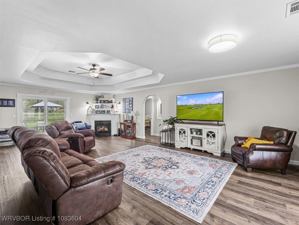 property viewer photo 7
