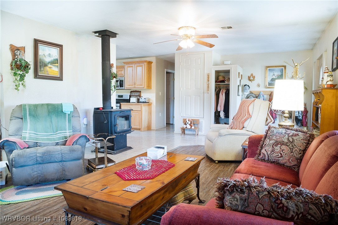 property viewer photo 20