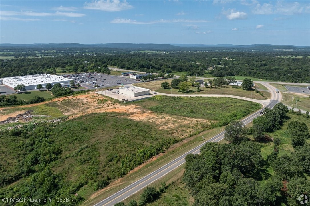 main property photo 0