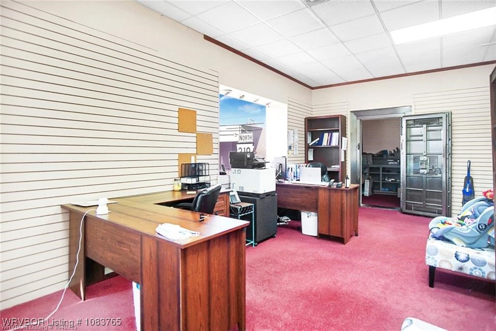 main property photo 6