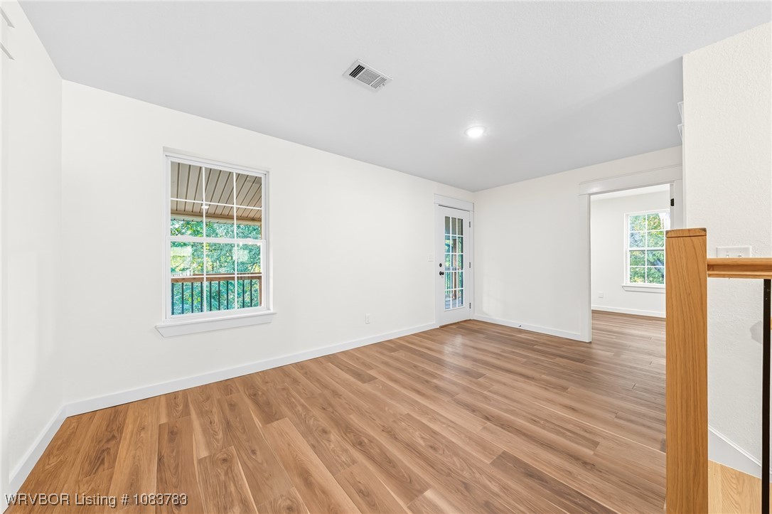 property viewer photo 17