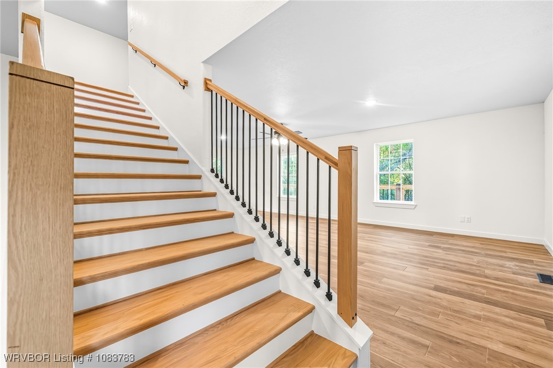 property viewer photo 8