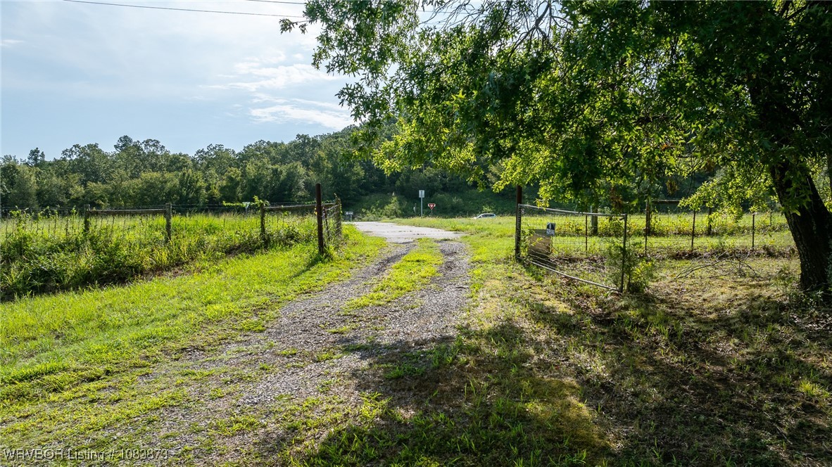 main property photo 14