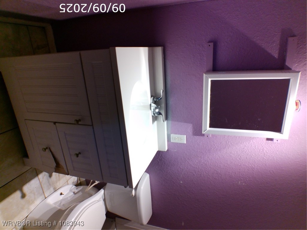 property viewer photo 14