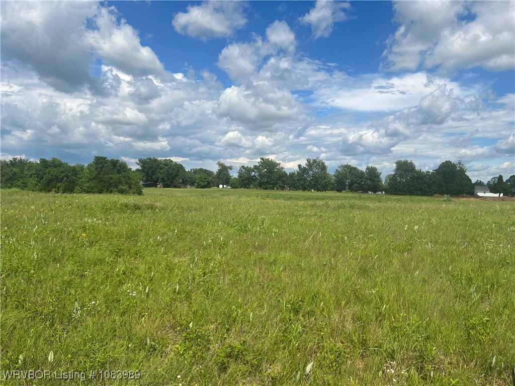 main property photo 6