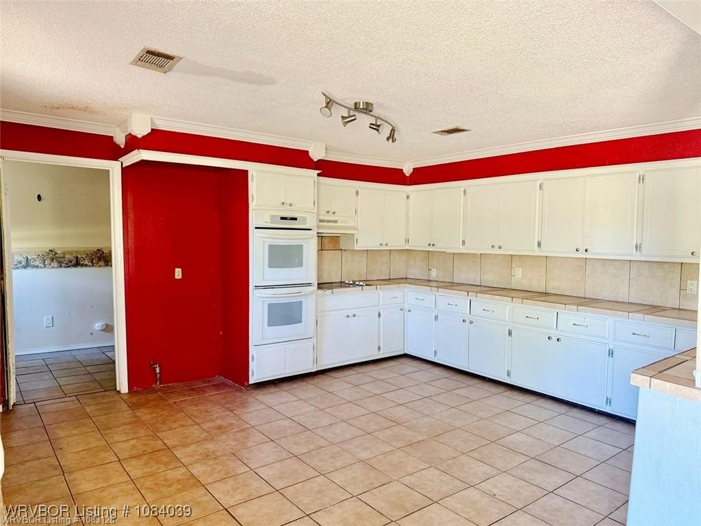 property viewer photo 16