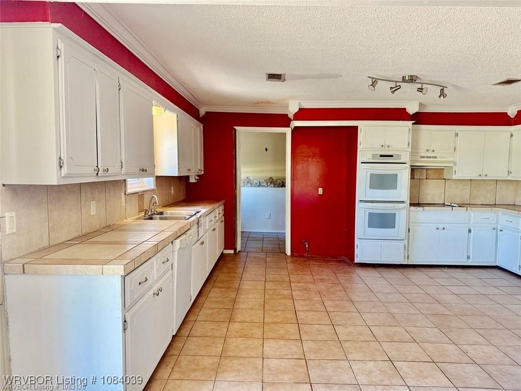 property viewer photo 17