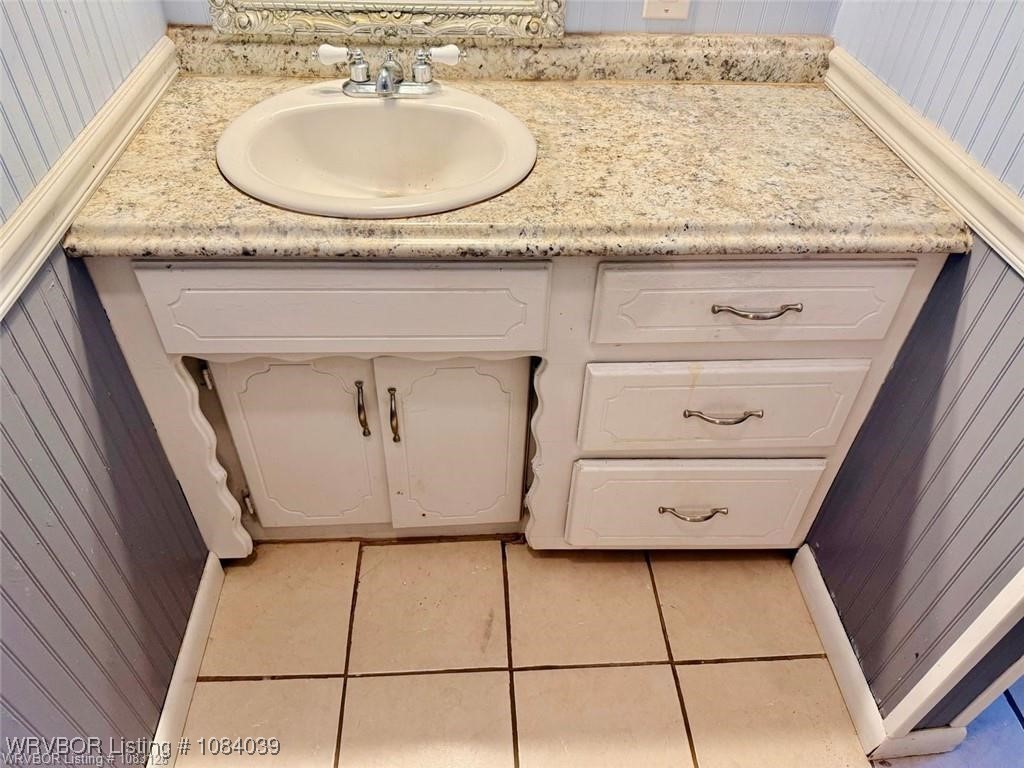 property viewer photo 25