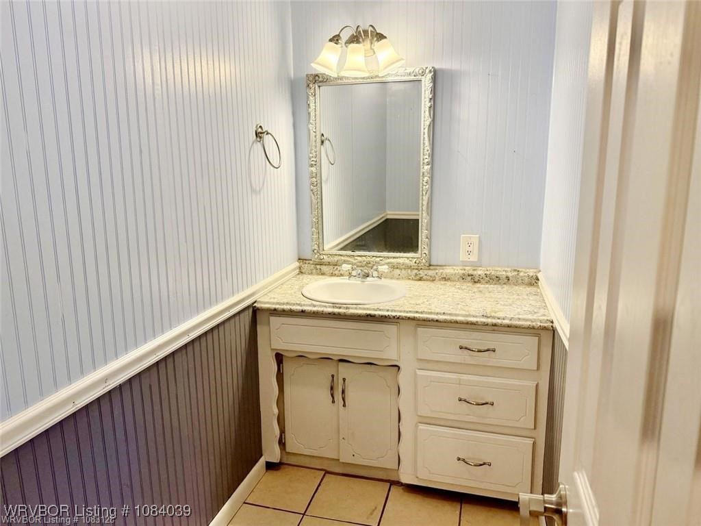 property viewer photo 26