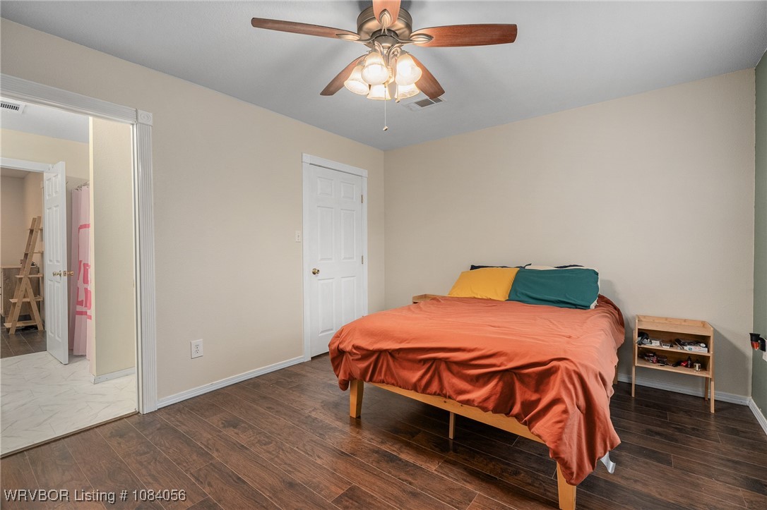 property viewer photo 13