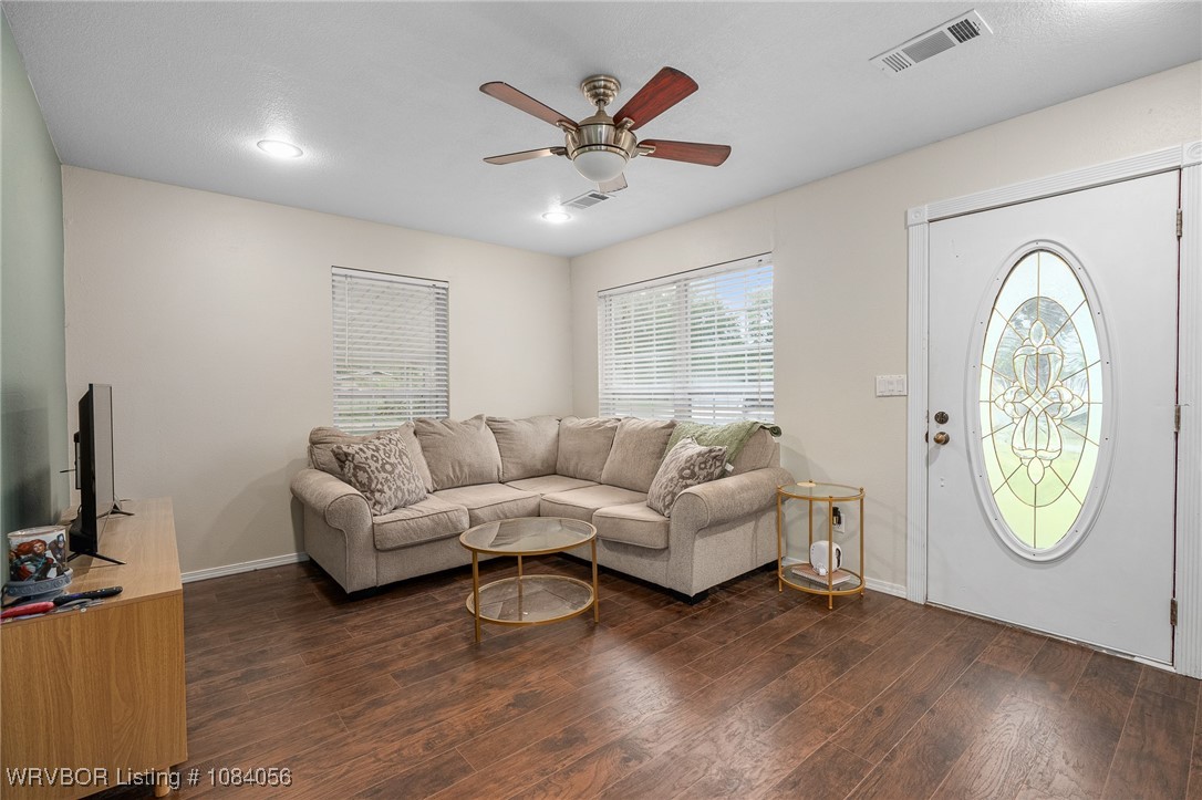 property viewer photo 4