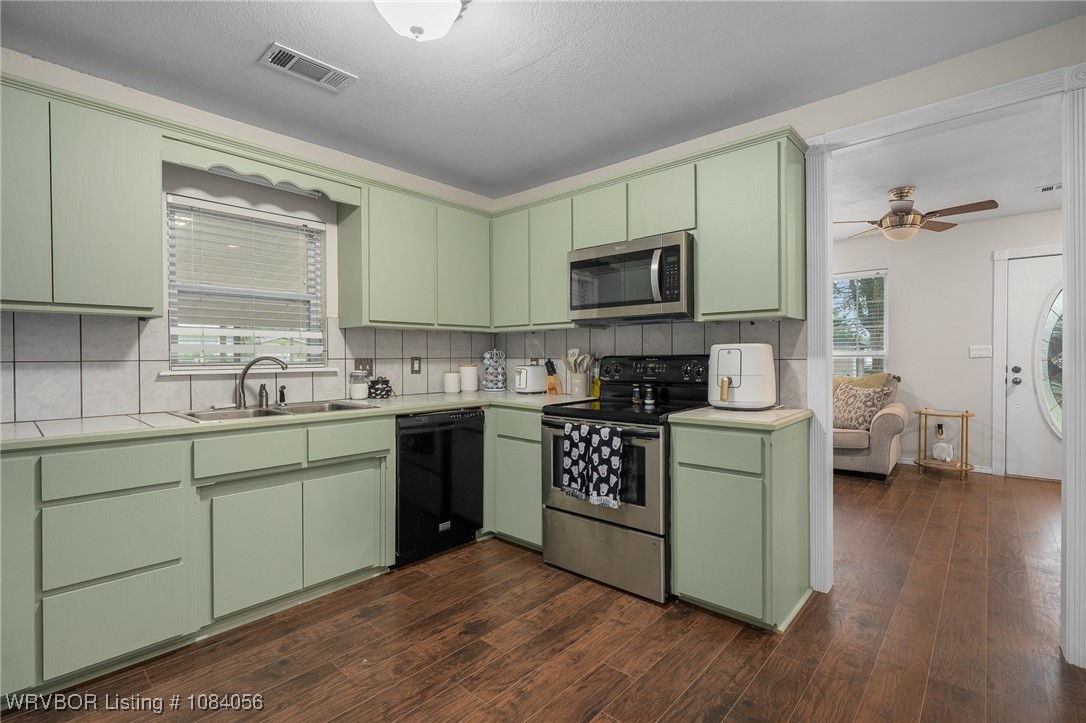 property viewer photo 7