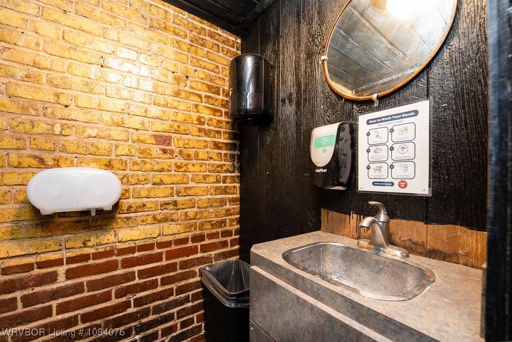 property viewer photo 22