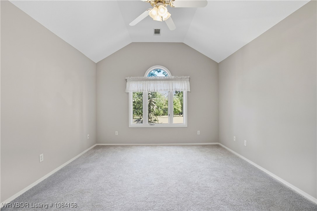 property viewer photo 31