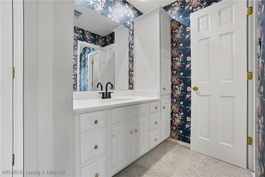 property viewer photo 41