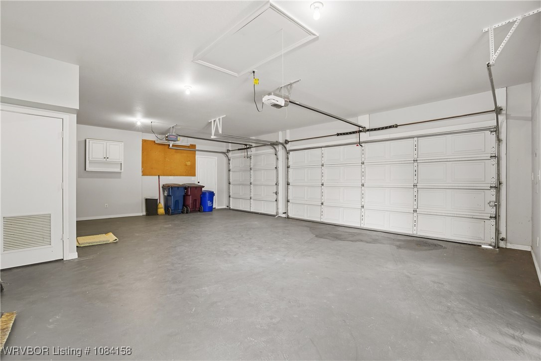 property viewer photo 47