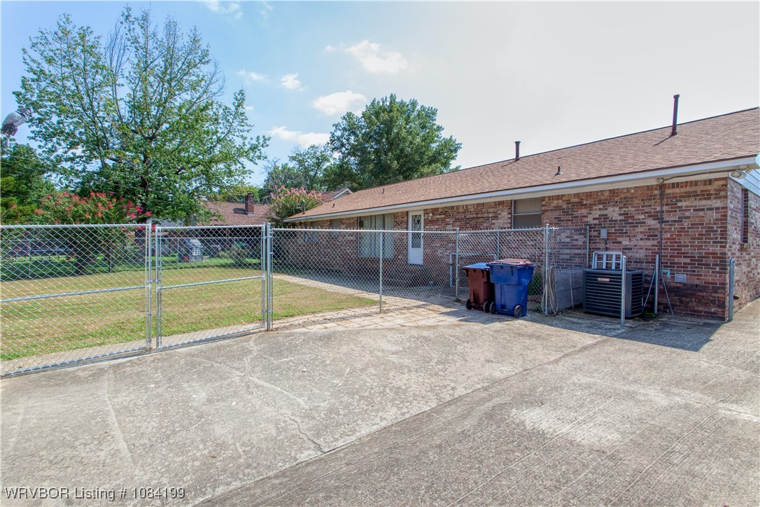 main property photo 35