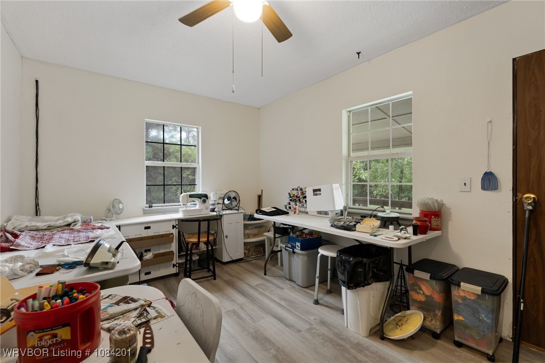 property viewer photo 20