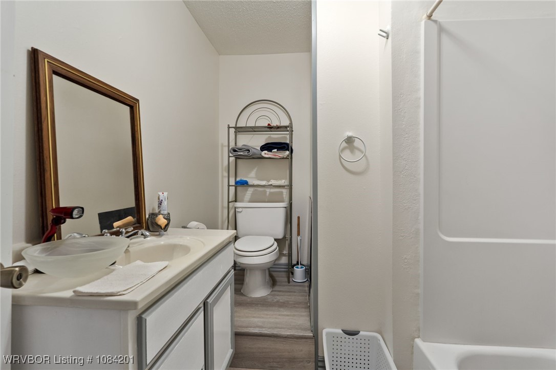 property viewer photo 26