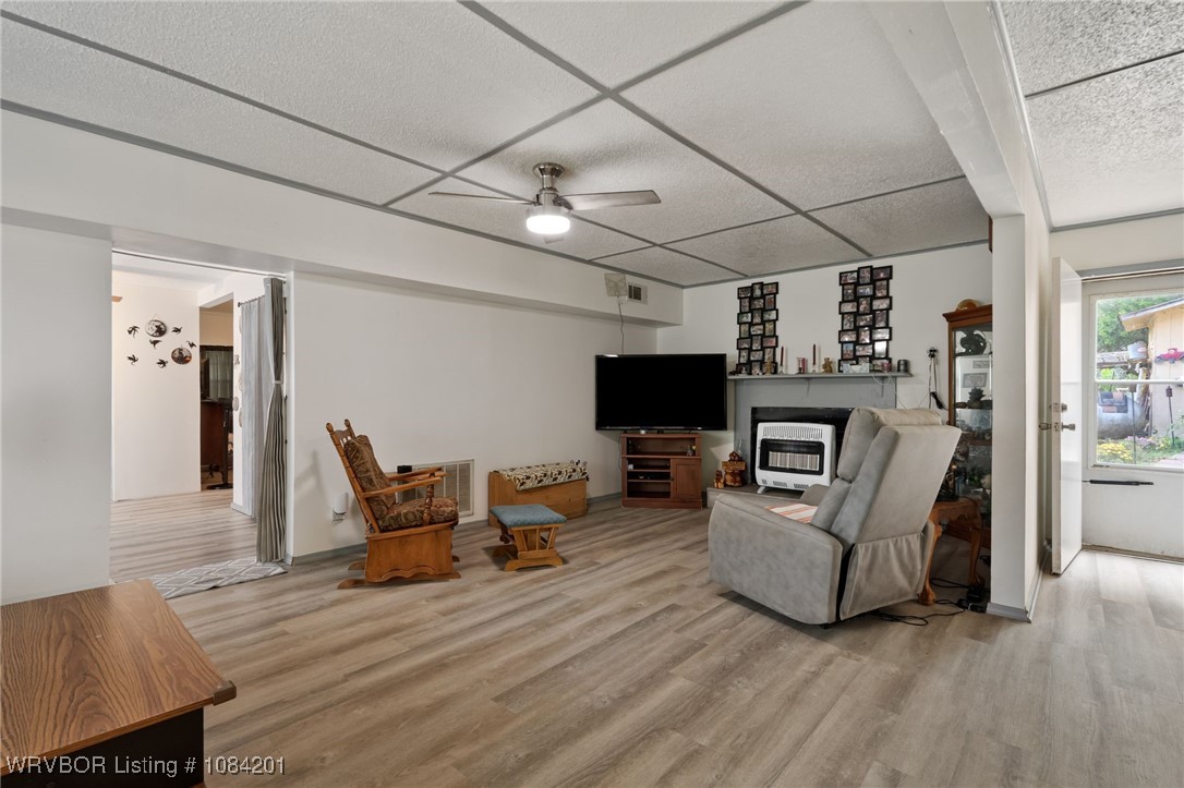 property viewer photo 5