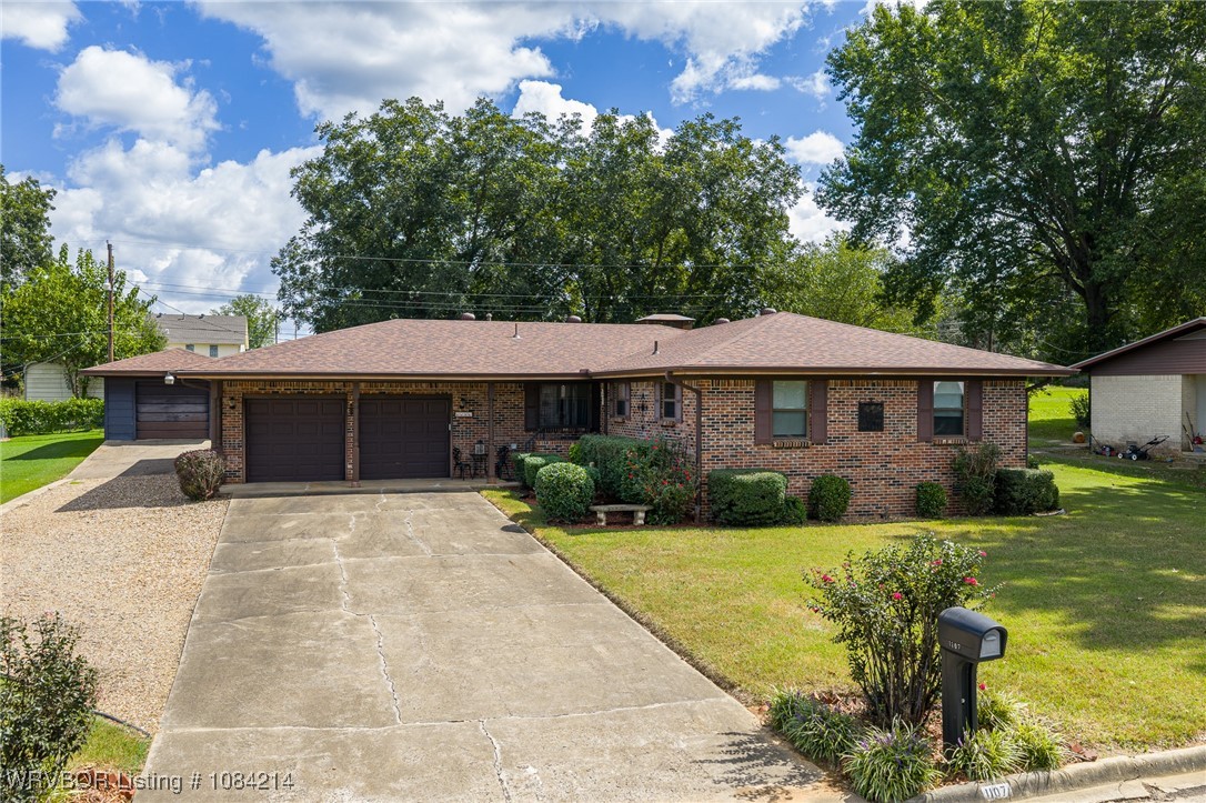 main property photo 0