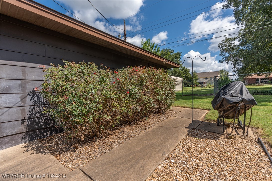 property viewer photo 35