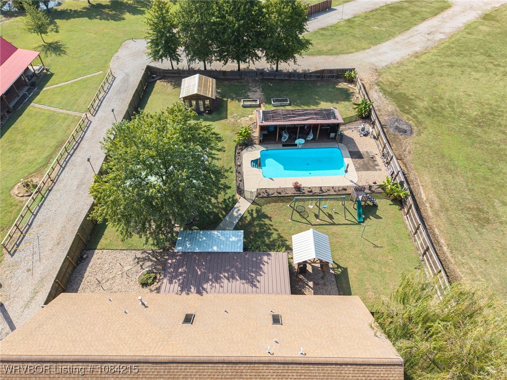 main property photo 15