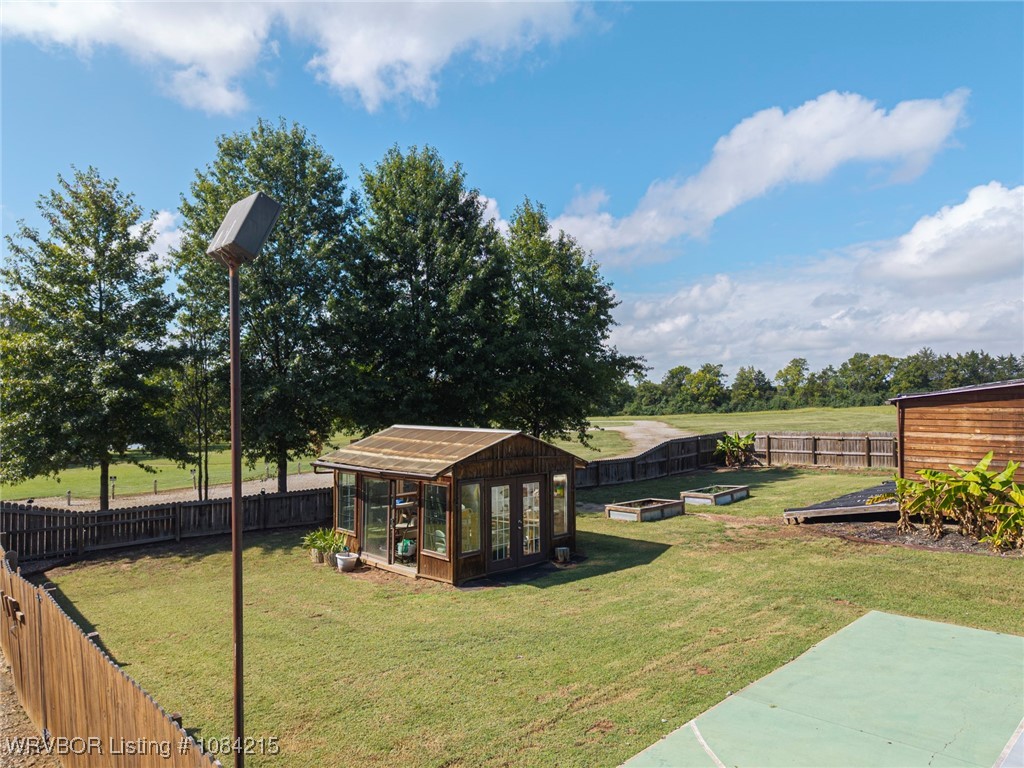 main property photo 19
