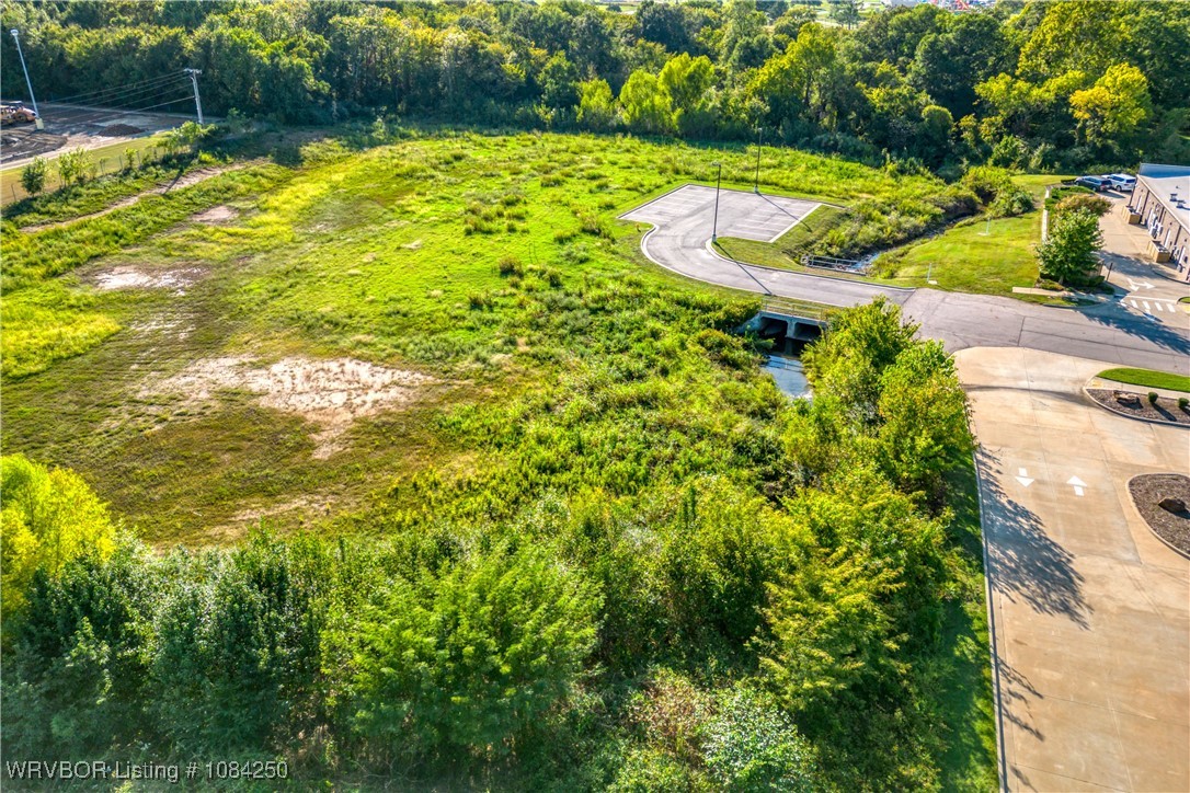 main property photo 12