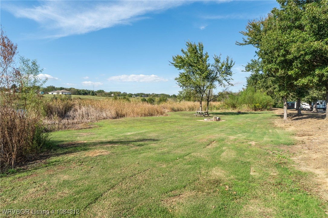 main property photo 25