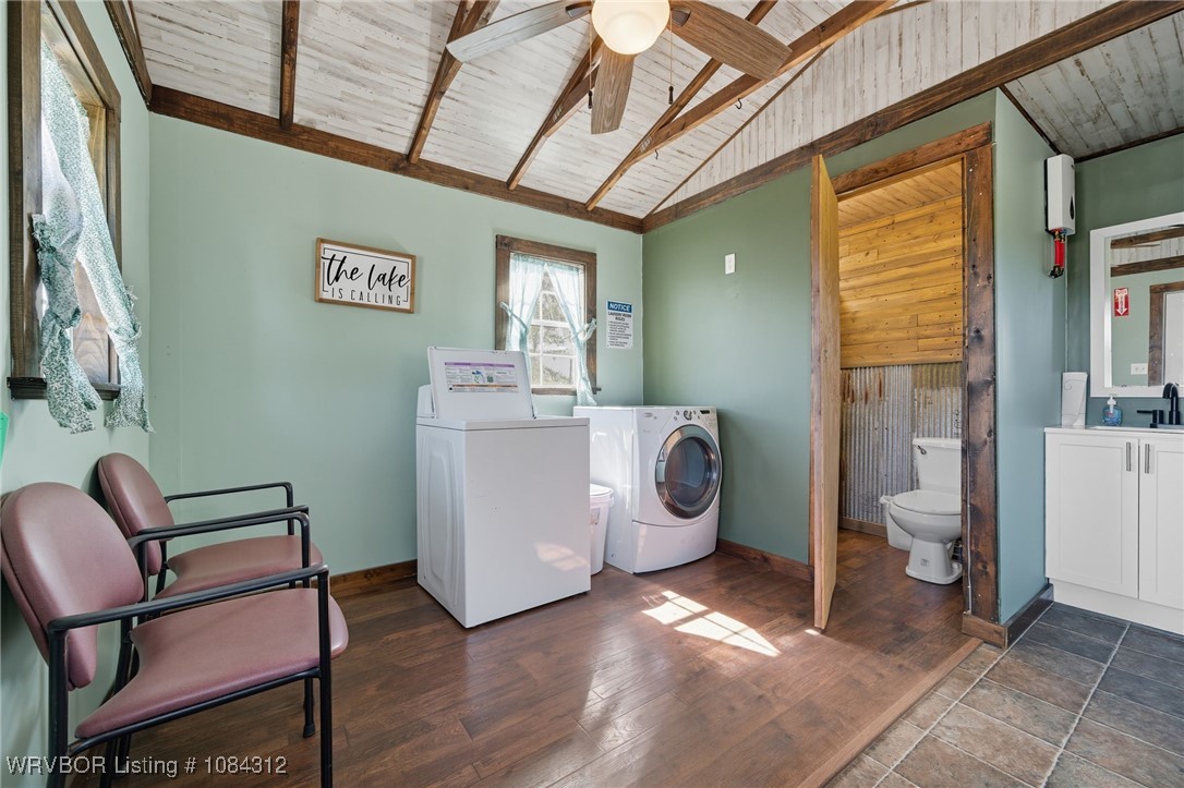 main property photo 7
