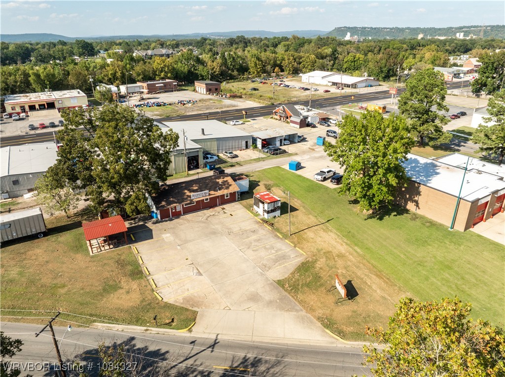 main property photo 8