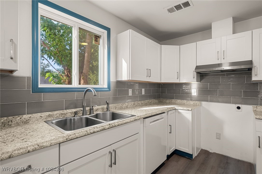 property viewer photo 12