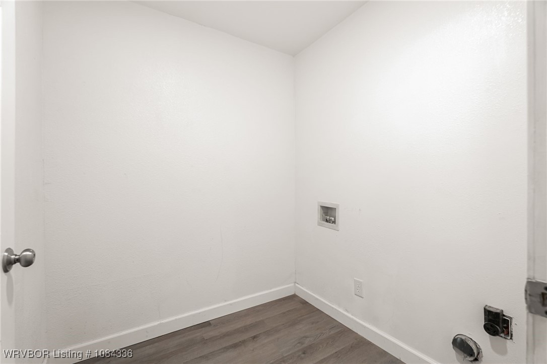 property viewer photo 13