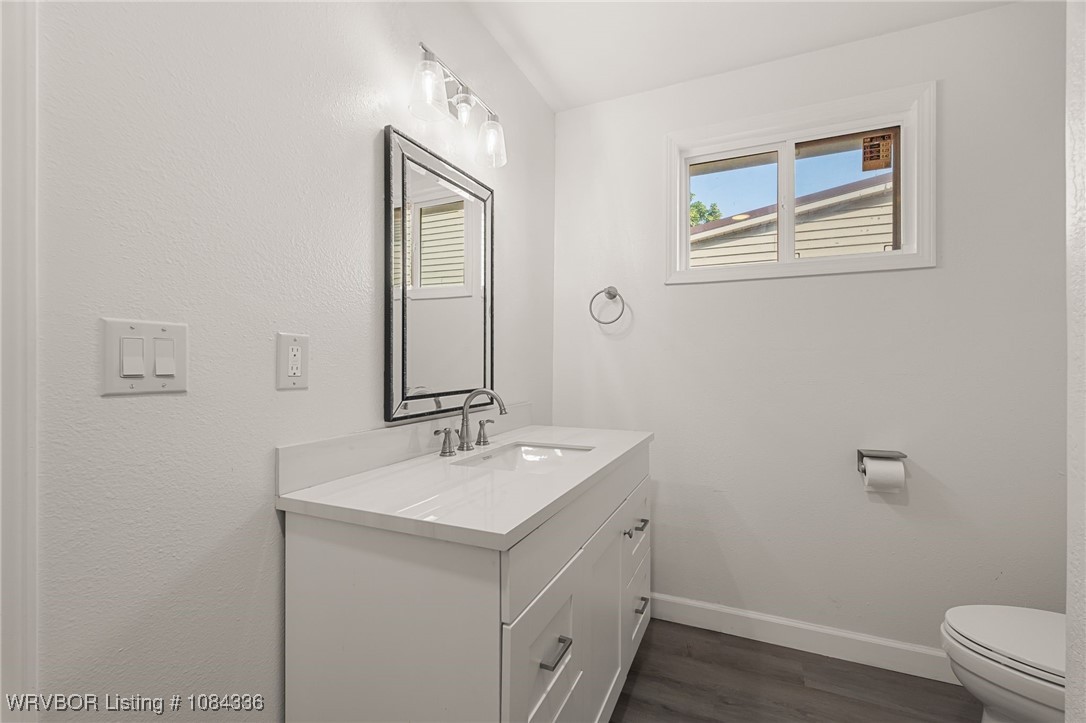 property viewer photo 19
