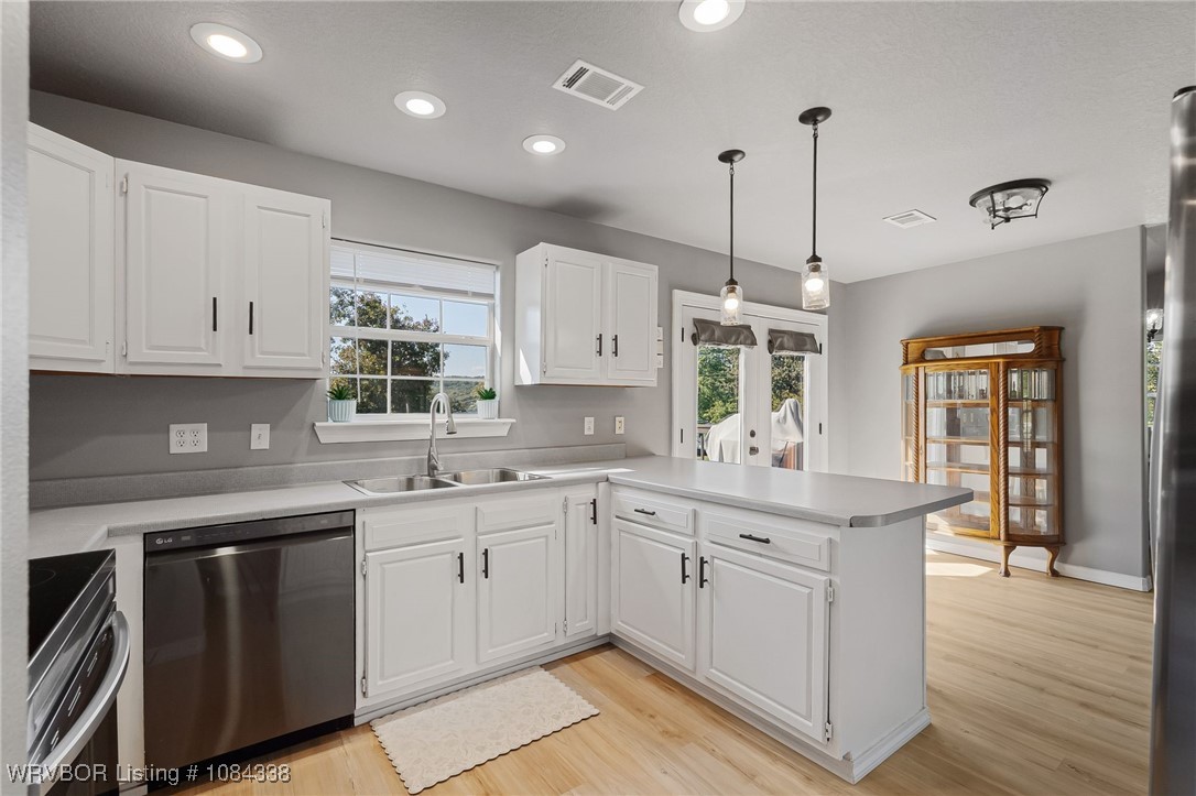 property viewer photo 11