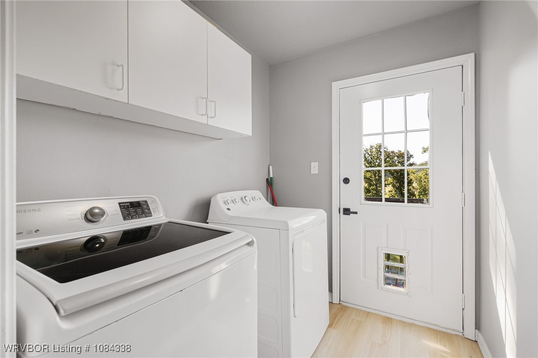 property viewer photo 13