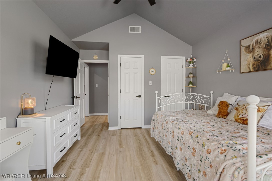 property viewer photo 21