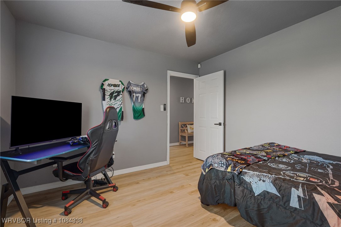 property viewer photo 24