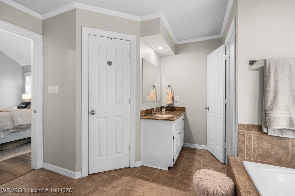 property viewer photo 29