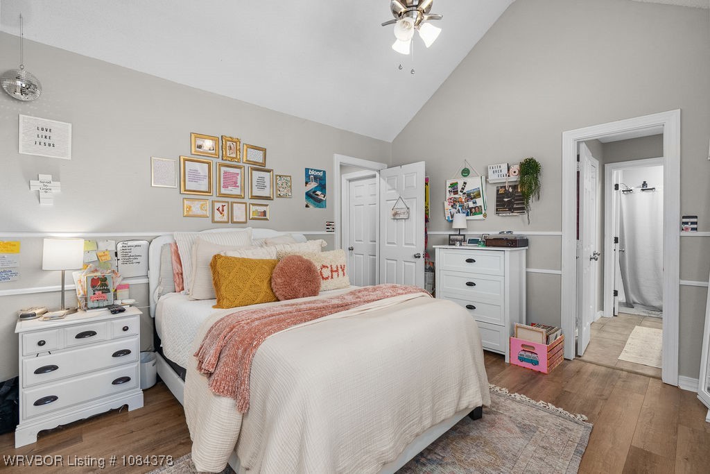 property viewer photo 35