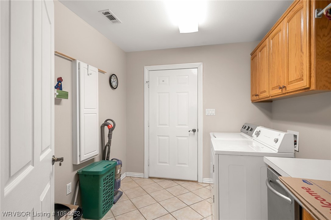 property viewer photo 24