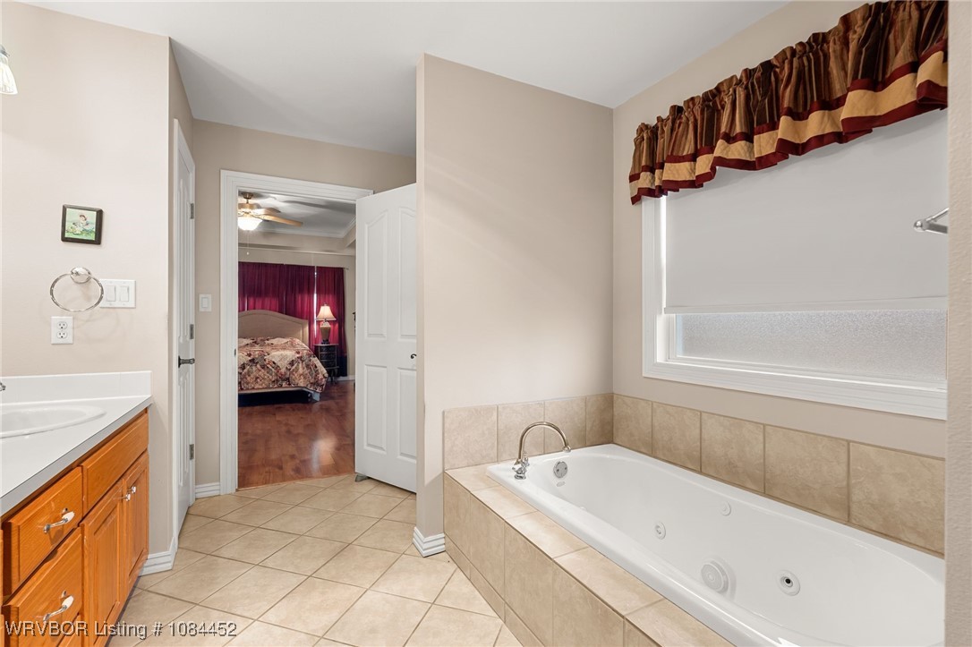 property viewer photo 32