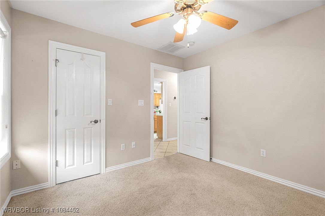property viewer photo 37